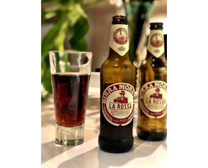 Birra Moretti 'La Rossa' 7,2%alcool doppio malto, bottiglia di vetro 33cl.