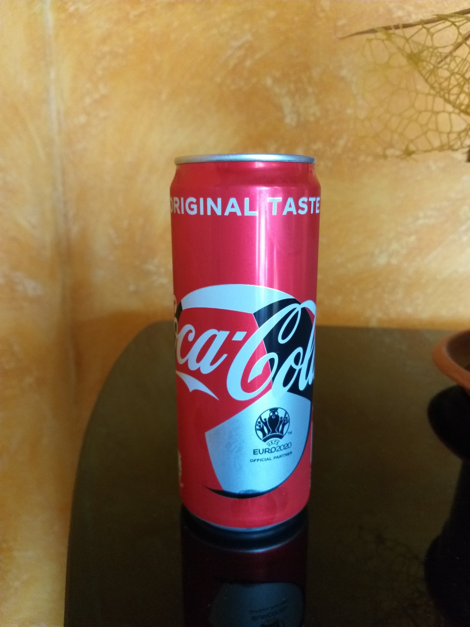 CocaCola gusto classico, bibita analcolica, lattina 33cl.