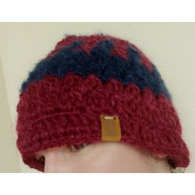 Berretta B&B in 100% mohair in doppio filo lavorata a mano