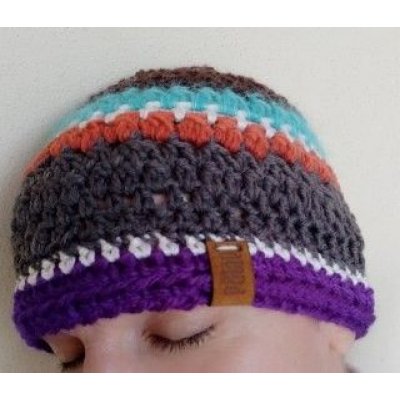 Berretta Autunno Viola Pezzo unico Fatta a mano in Italia