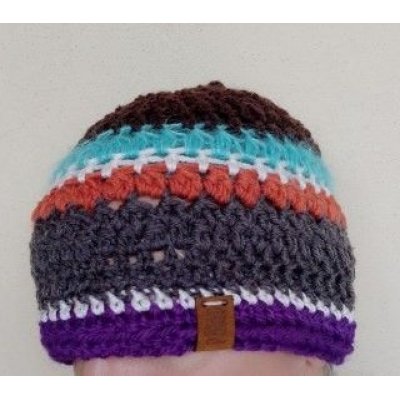 Berretta Autunno Viola Pezzo unico Fatta a mano in Italia