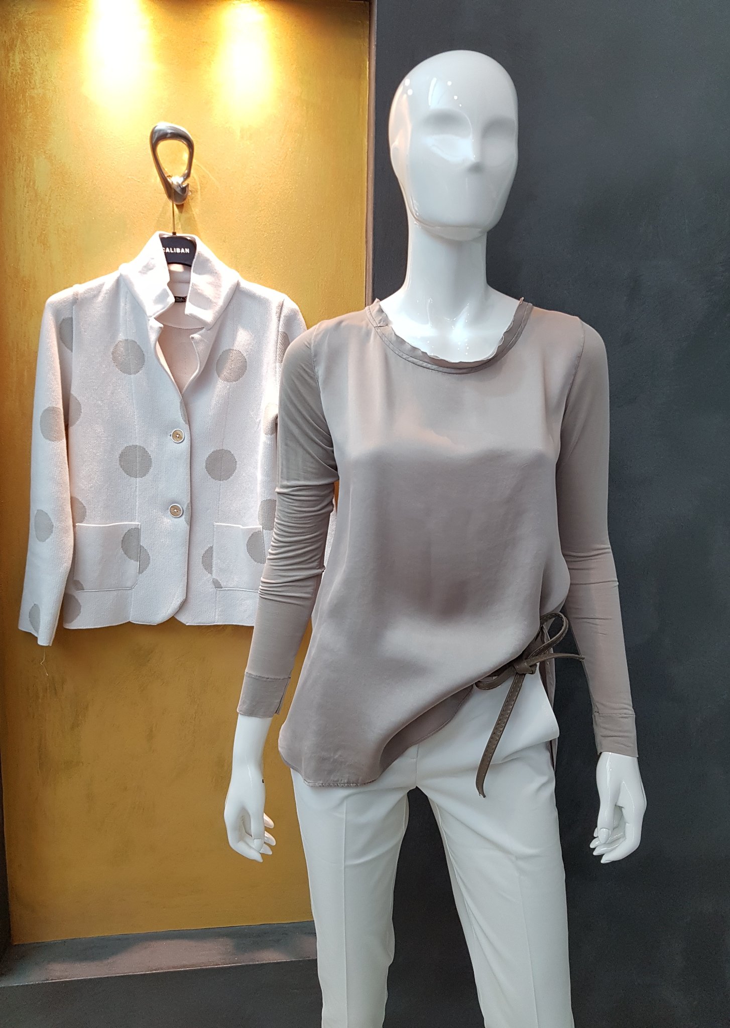 Maglia in seta donna Caliban Mod. Y9NPCZ