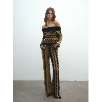 AKEP modello Maglia Scollo Shiffer