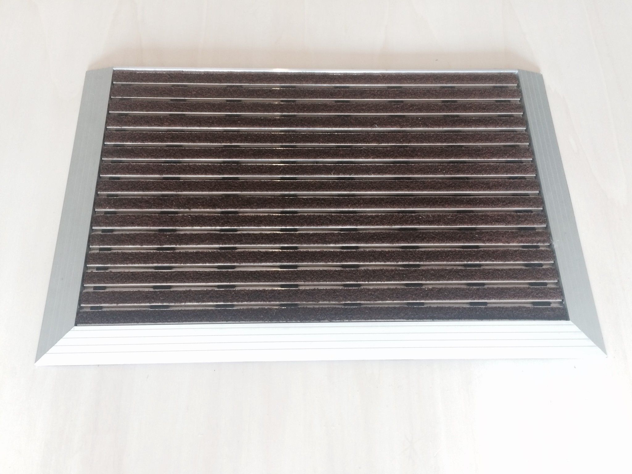Zerbino Tecnico Plate17 Marrone 90x60