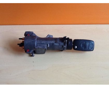 BLOCCHETTO ACCENSIONE AUDI A4-A6 FORO GRANDE COD. AMBER 84820081