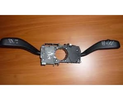 INTERRUTTORE FARI VW GOLF-PASSAT COD.662075