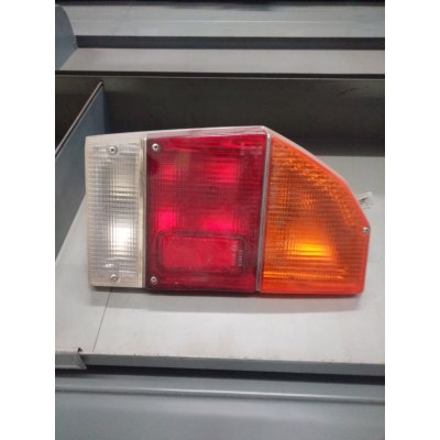 FANALE POSTERIORE SINISTRO LANCIA BETA SECONDA SERIE 1600/1800 COD. MARELLI LPS401