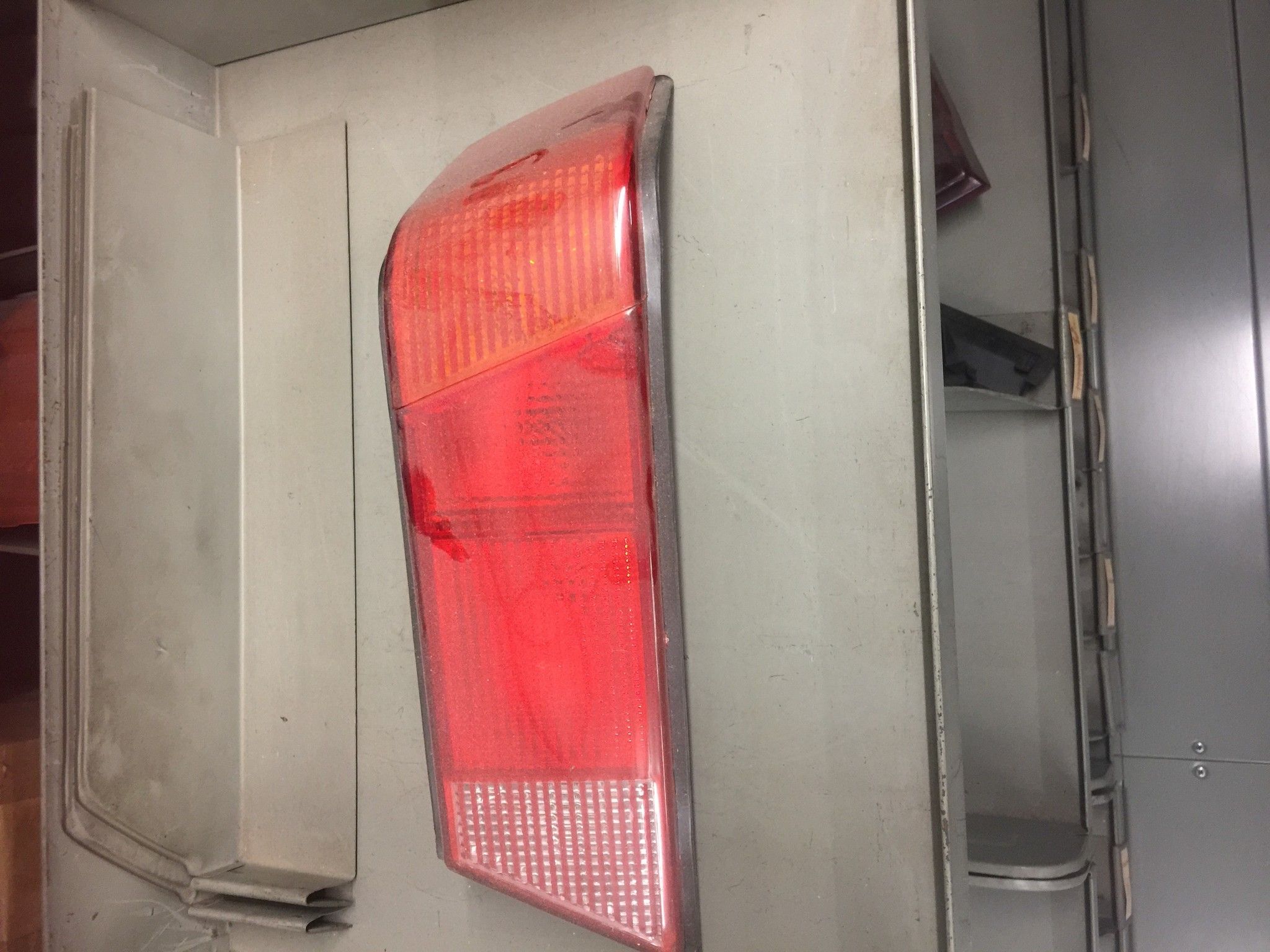 FANALE POSTERIORE DESTRO ALFA 33 RESTYLING BASE 1990->1991 COD. MARELLI LLA911