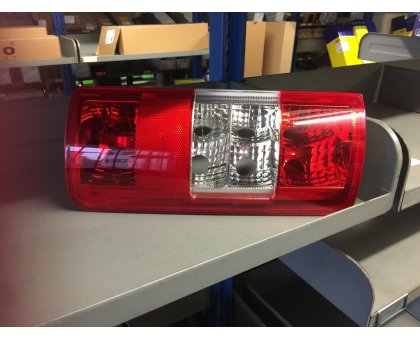 FANALE POSTERIORE DESTRO FORD TRANSIT CONNECT 2003->2009 COD. PDF 151334