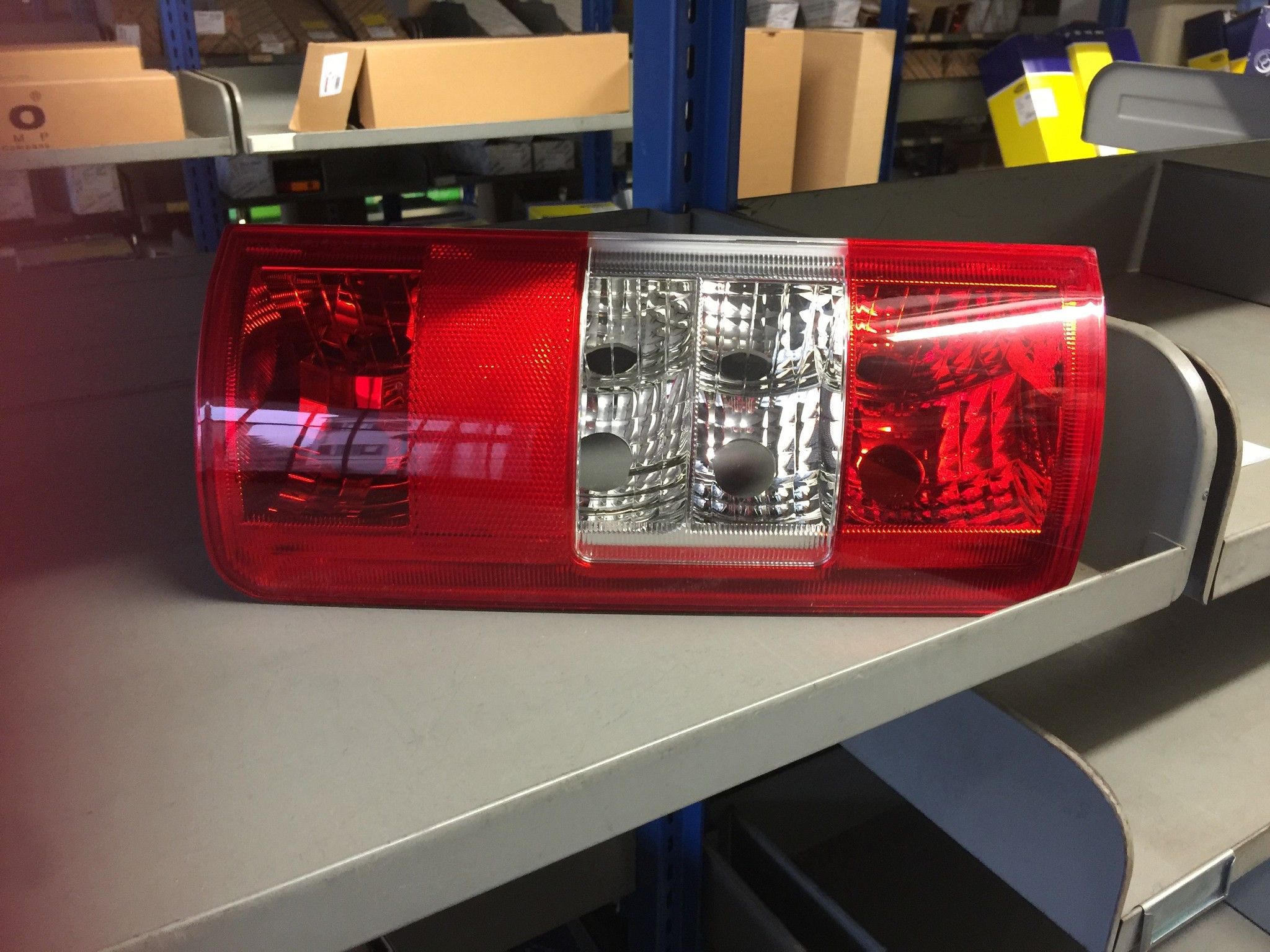 FANALE POSTERIORE DESTRO FORD TRANSIT CONNECT 2003->2009 COD. PDF 151334