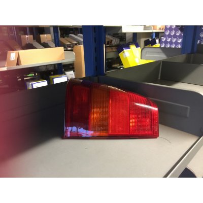 FANALE POSTERIORE SINISTRO OPEL KADETT E 3 VOL. COD. SWF 311079