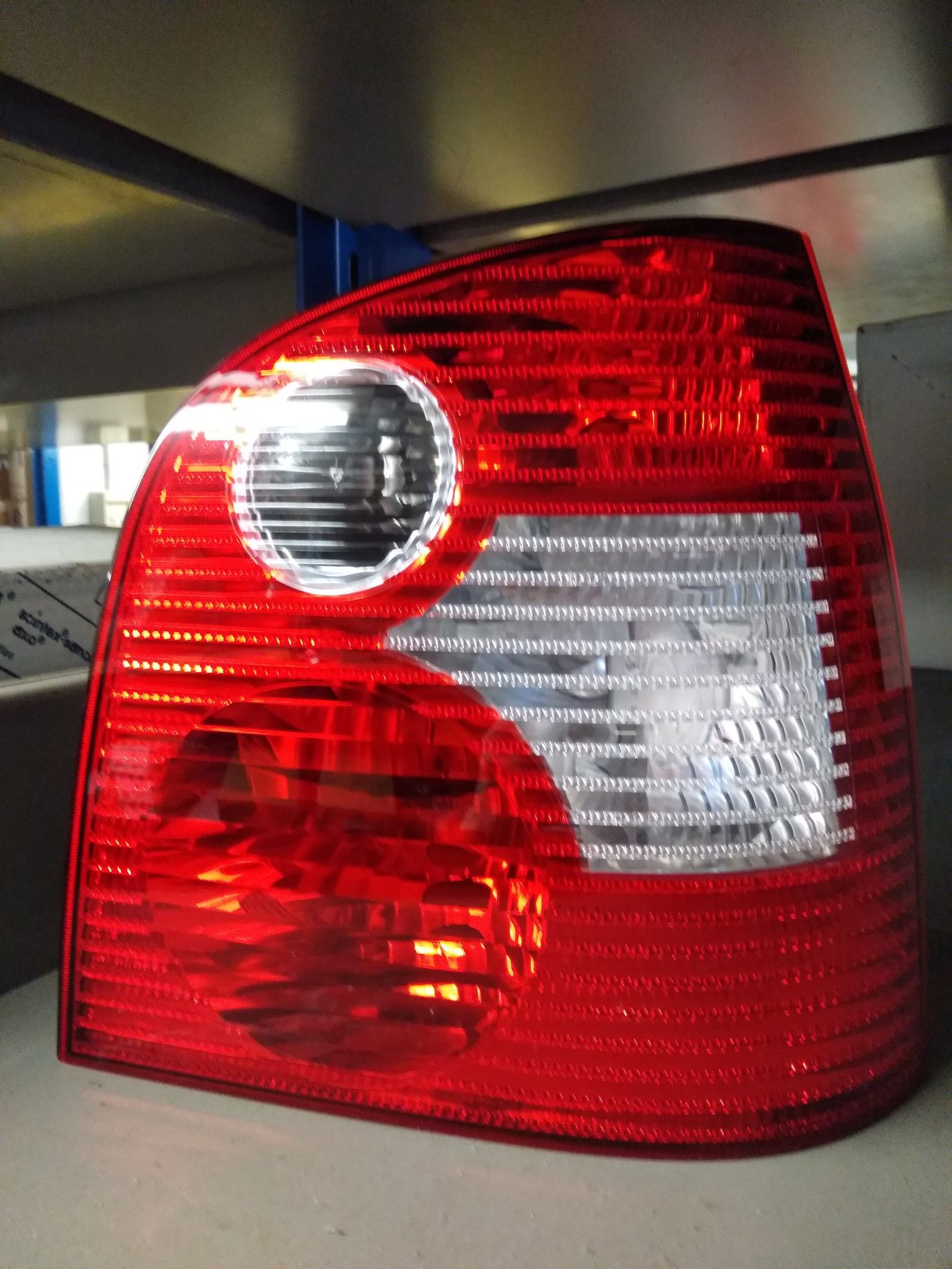 FANALE POSTERIORE DESTRO VW POLO IV 2001->2009 COD. 714098290504