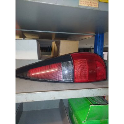 FANALE POSTERIORE DESTRO RENAULT LAGUNA SW 1995->2001 COD. VALEO 085783