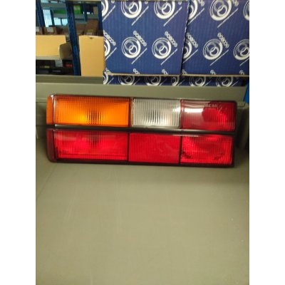 GRUPPO OTTICO POSTERIORE SINISTRO VW GOLF ->1983 COD. 27449128