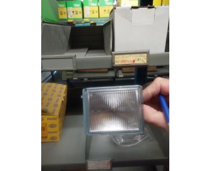 PLASTICA CHIUS. DESTRA VW PASSAT 1993 COD. 8XU006945041