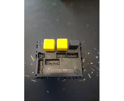 CENTRALINA DI DERIVAZIONE C/FUSIBILI ALFA 156 LYBRA COD.42455