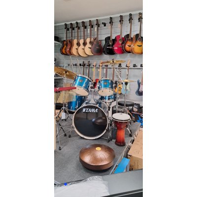 BATTERIA Tama Imperialstar con set piatti Meinl