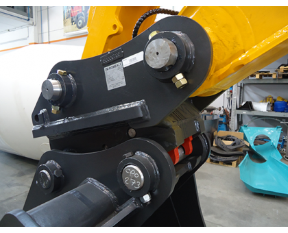 Attacchi rapidi idraulici/meccanici universali